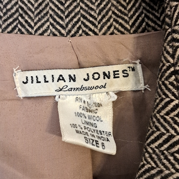 Jillian Jones brown 100% wool trench coat size 8 - Picture 2 of 5